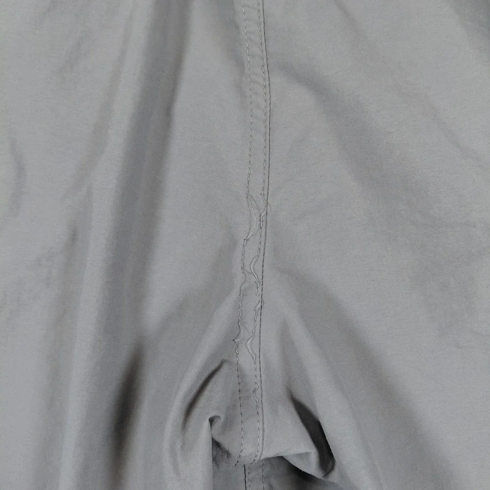The North Face Mens XXL Gray Belted Nylon Cargo Hiking Shorts Mesh Lined